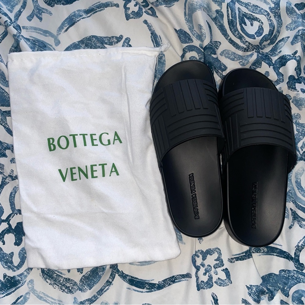 Bottega Veneta Slides (size US 10)